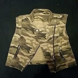 Camo crop top ,tank top
